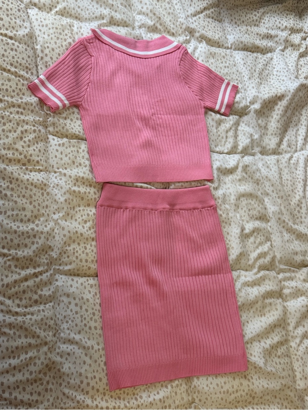Pink Ribbed Knit Polo Mini Skirt Set - Picture 3 of 3